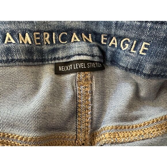 American Eagle Next Level Stretch Curvy Hi Rise Jeggings Distressed, Size 16S - Picture 3 of 5